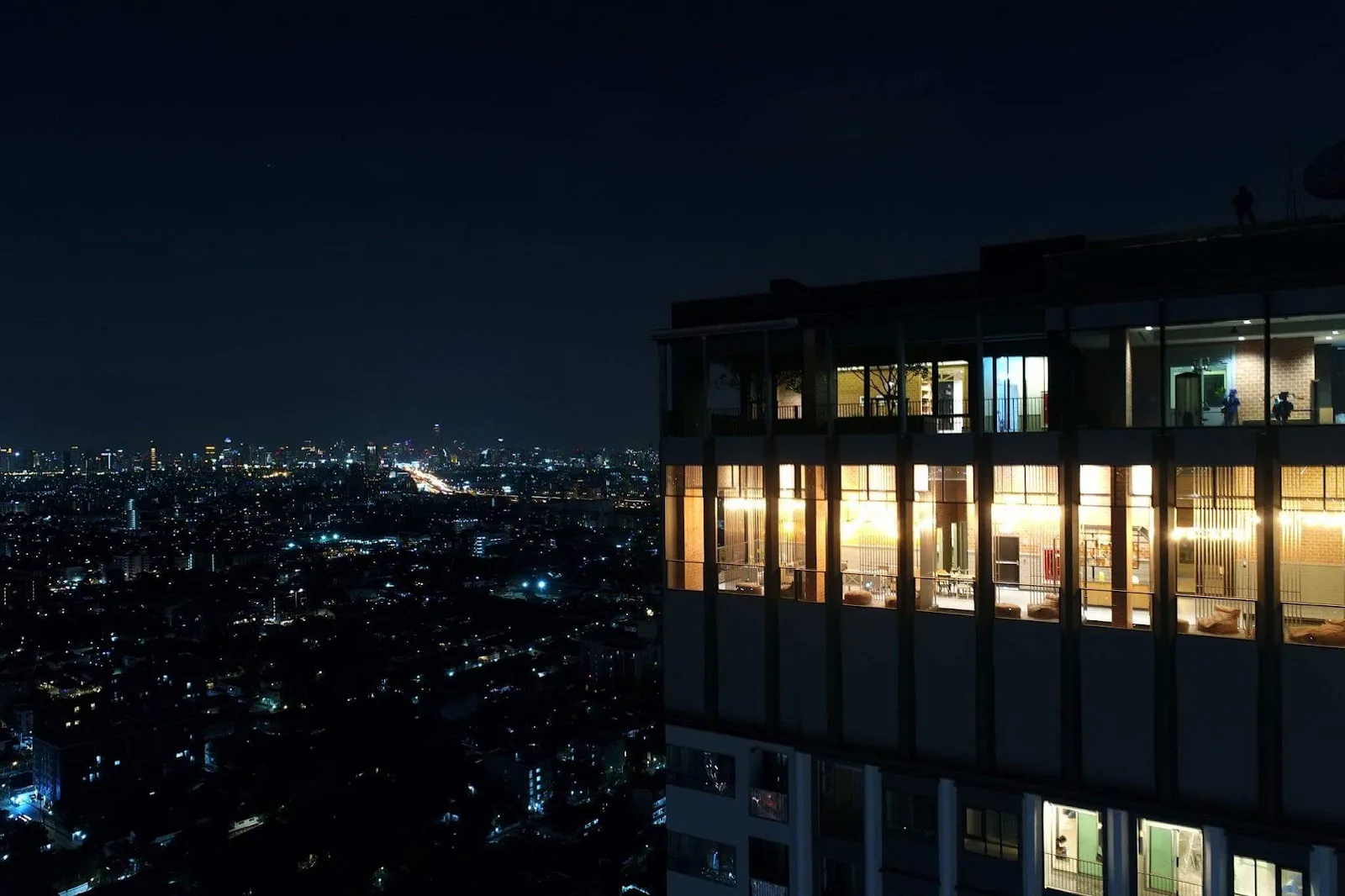ภาพจริงของ แชปเตอร์วัน มิดทาวน์ ลาดพร้าว 24 ย่านจตุจักร จาก Google Maps (รูปที่ 2)