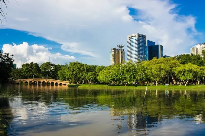 ภาพจริงของ สวนจตุจักร ย่านจตุจักร จาก Google Maps